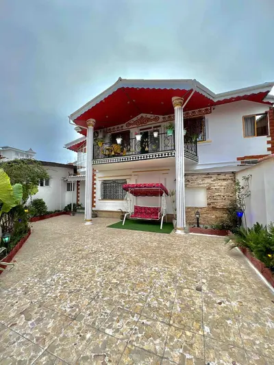 ویلا دوخوابه استخردار آبگرم هندسی اطلس