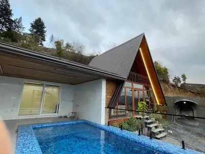 کلبه سه خوابه استخردار آبگرم کابین کلا