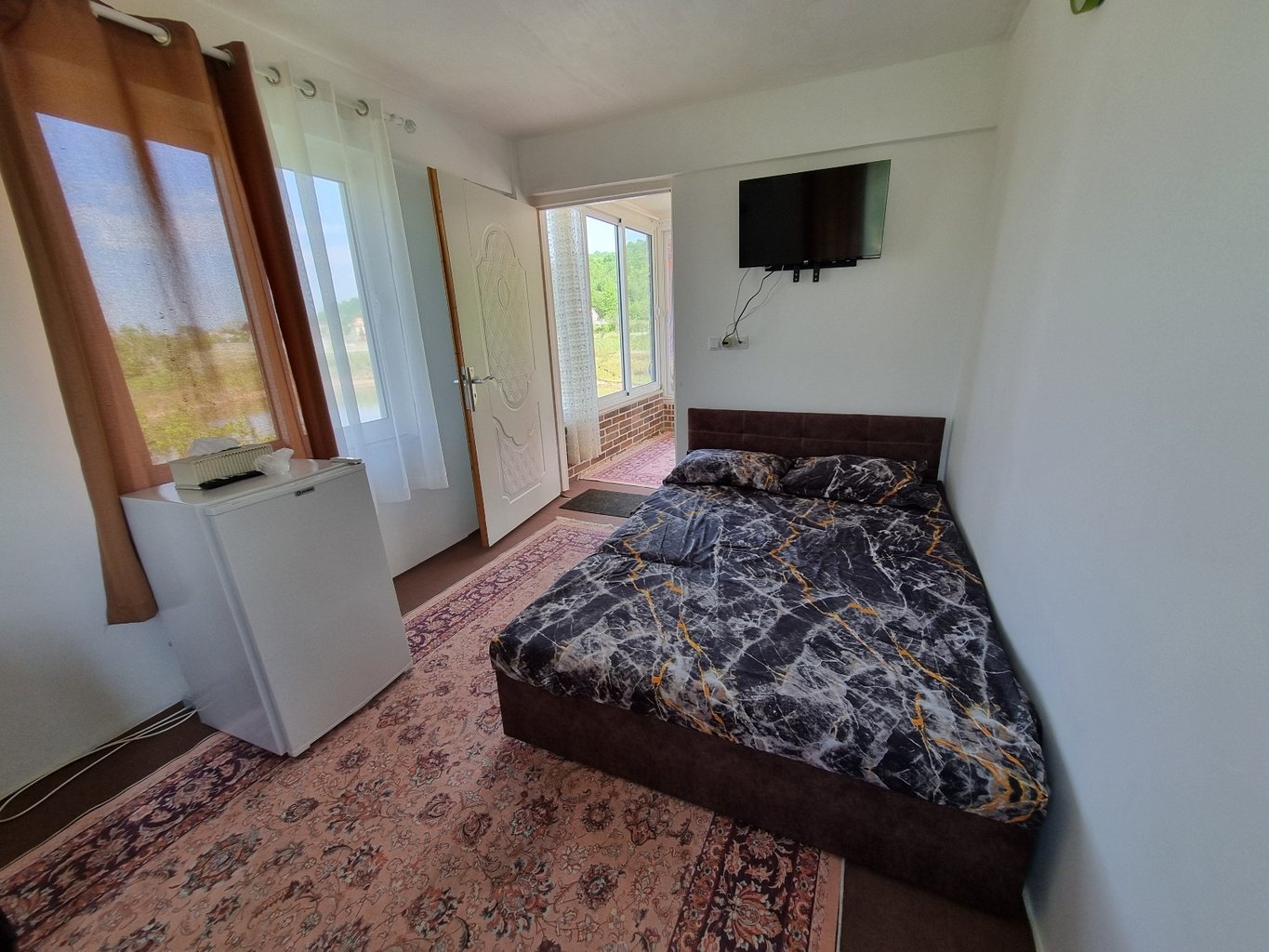 سوئیت یک خوابه سکوت