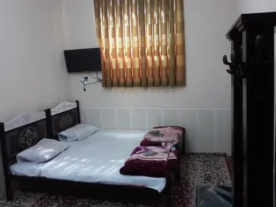 مسافرخانه عقابکوه - واحد دوتخته