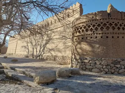 مسافرخانه عقابکوه - واحد دوتخته