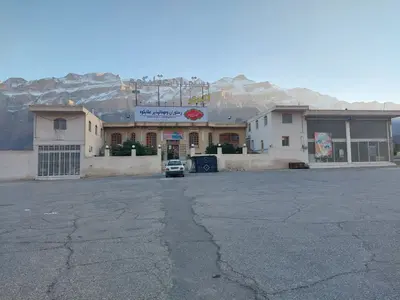 مسافرخانه عقابکوه - واحد پنج تخته