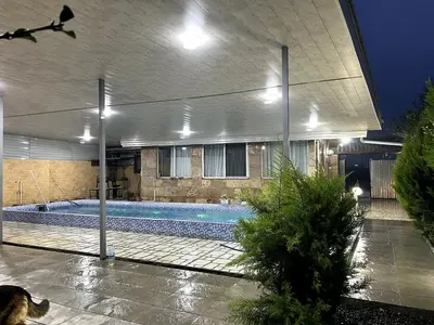 ویلا دوخوابه استخردار آبگرم باغ امید 1