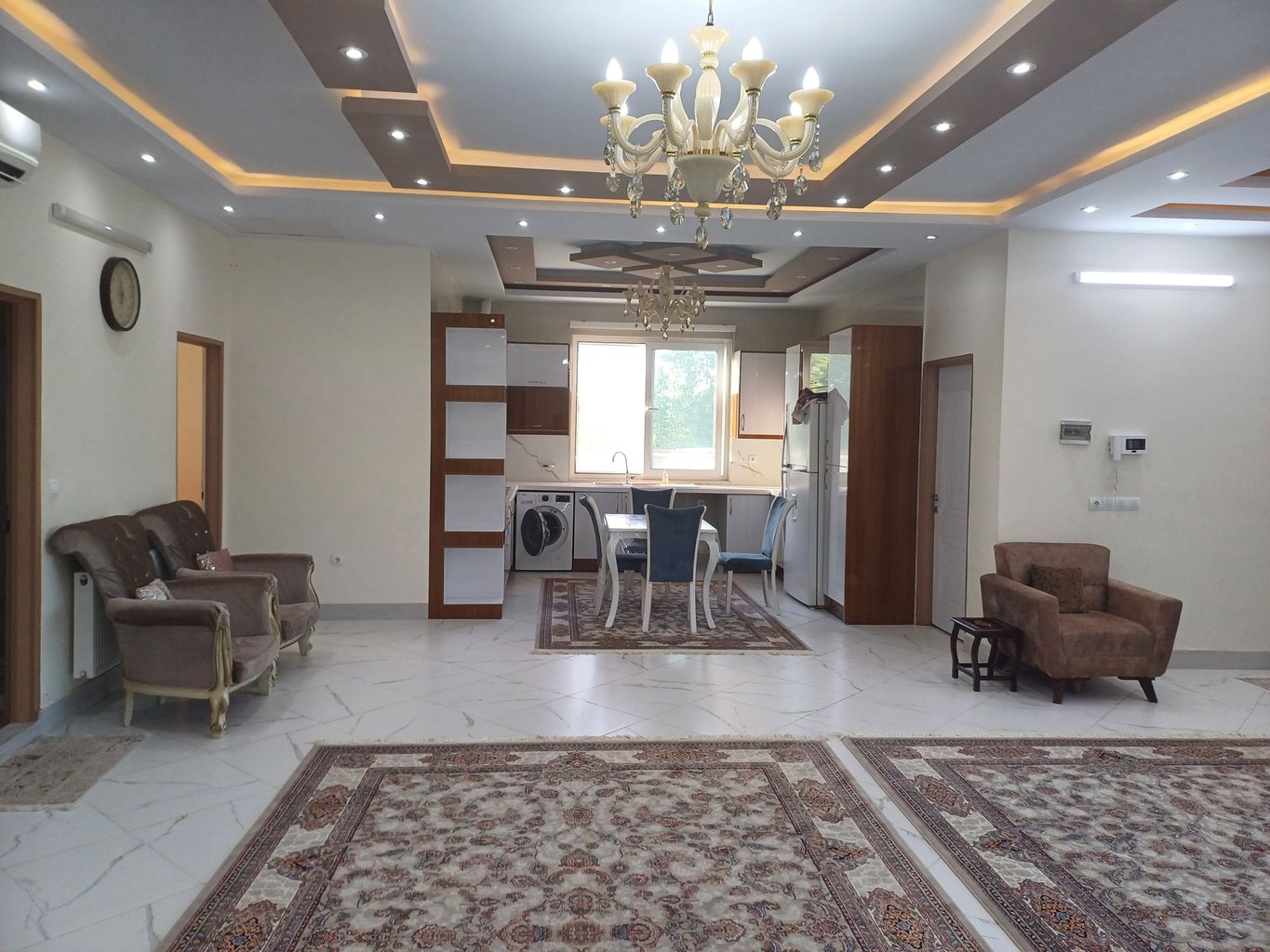 دوخوابه استخردار آبگرم شانگهای پرنده