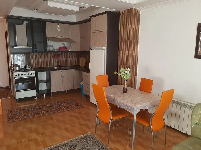 آپارتمان دوخوابه هفدهم غربی