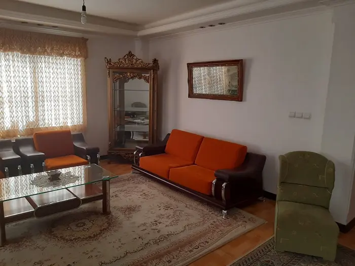 آپارتمان دوخوابه هفدهم غربی