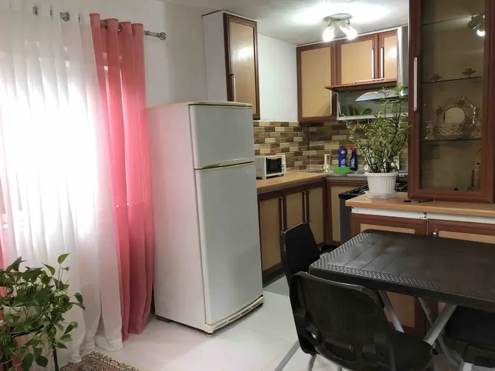 سوئیت فلت جنگلی یاس - انتخاب عنوان تصویر