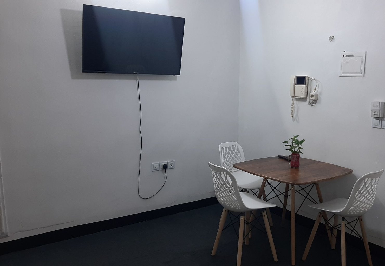 آپارتمان دو خوابه ساحلی ریشهر