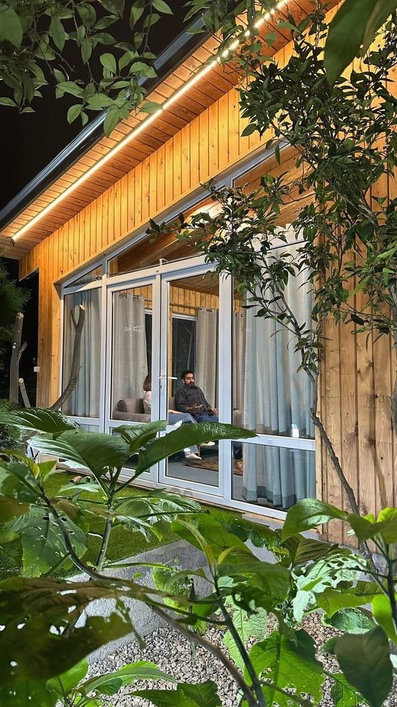 دوخوابه باغ بهارنارنج