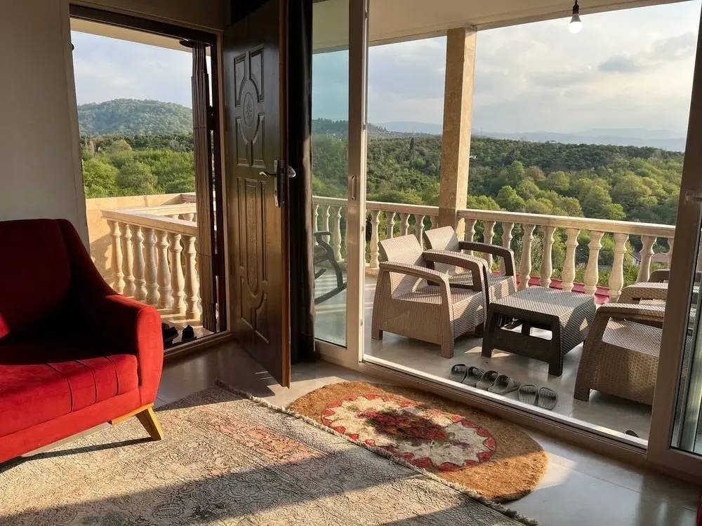 ویلا دوخوابه جنگلی حسینی 1