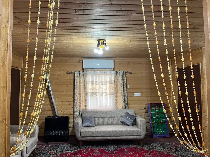 کلبه دوخوابه چوبی بهشت - پذیرایی