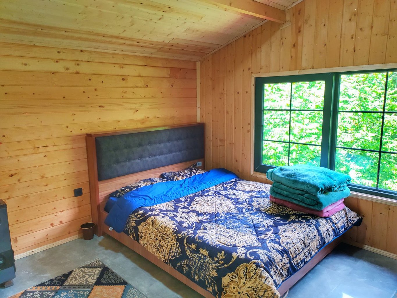 سه خوابه جنگلی سامان