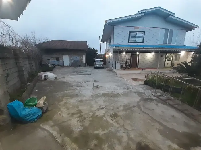 سوئیت یک خوابه ساحلی چایخانسر - حیاط و پارکینگ اقامتگاه