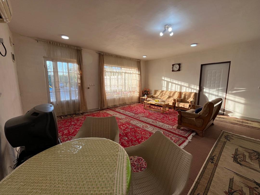 یک خوابه استخردار نیکا