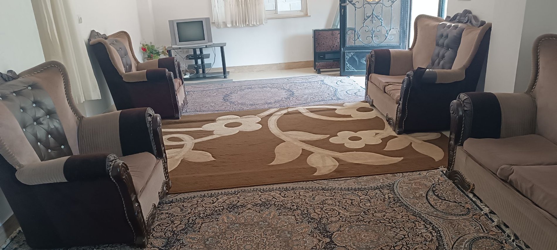 آپارتمان دوخوابه دانیال 1