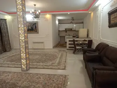 ویلا دوخوابه استخردار آبگرم آزادی 8