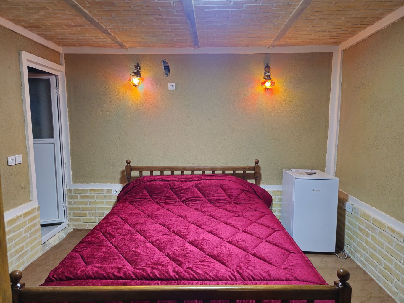 دیوان سالار - واحد مهتاب