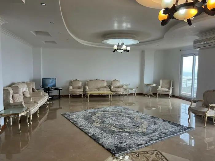 آپارتمان سه خوابه ساحلی یزدانی