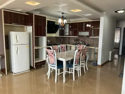 آپارتمان سه خوابه ساحلی یزدانی