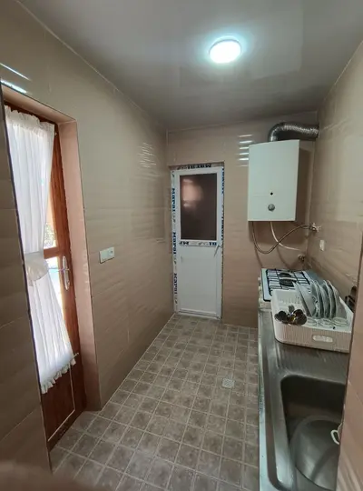 بومگردی خانه پدری ۱ - واحد گل یاس