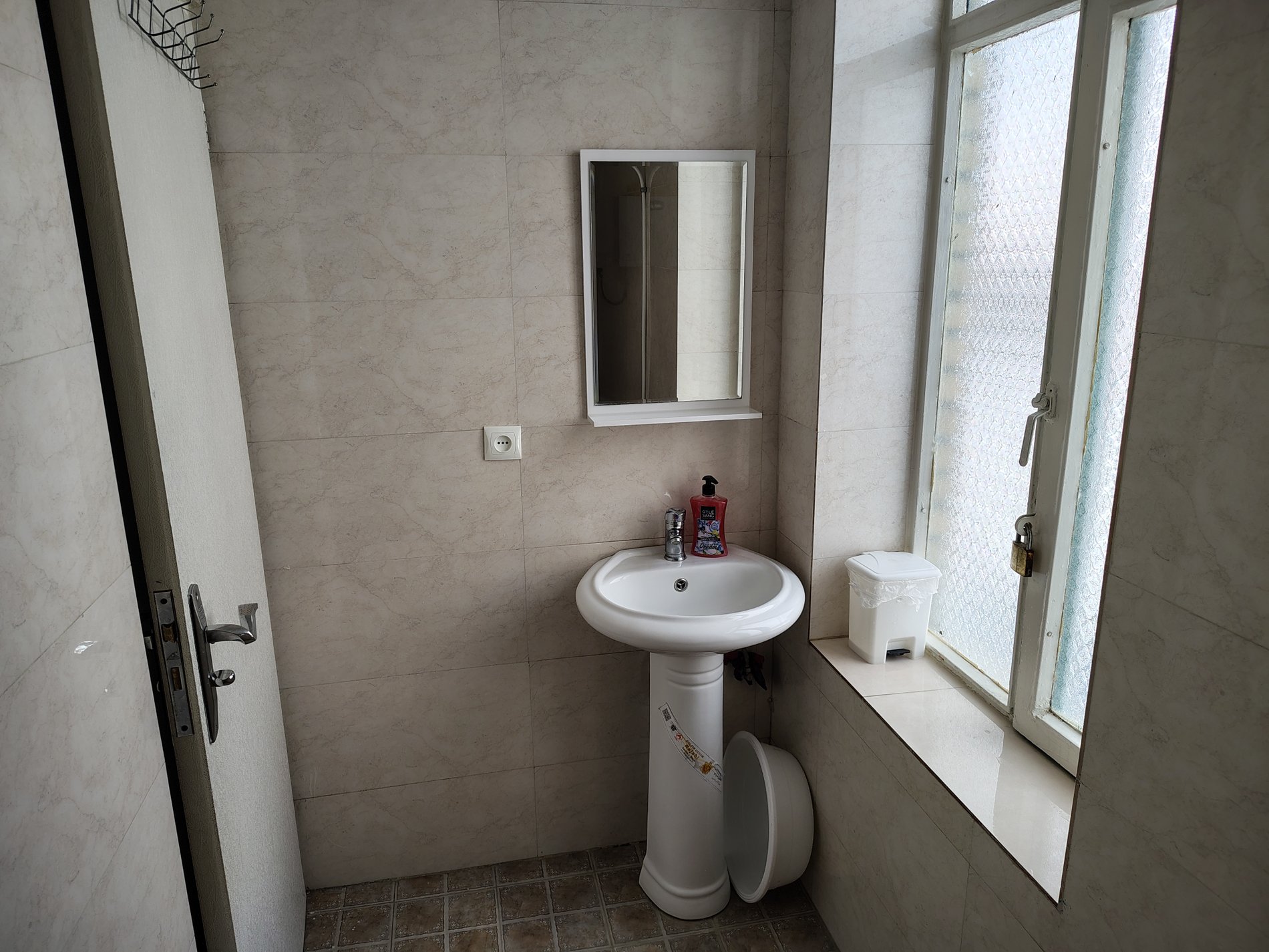 بوم گردی خانه پدری 1 - واحد دوخوابه ارکیده