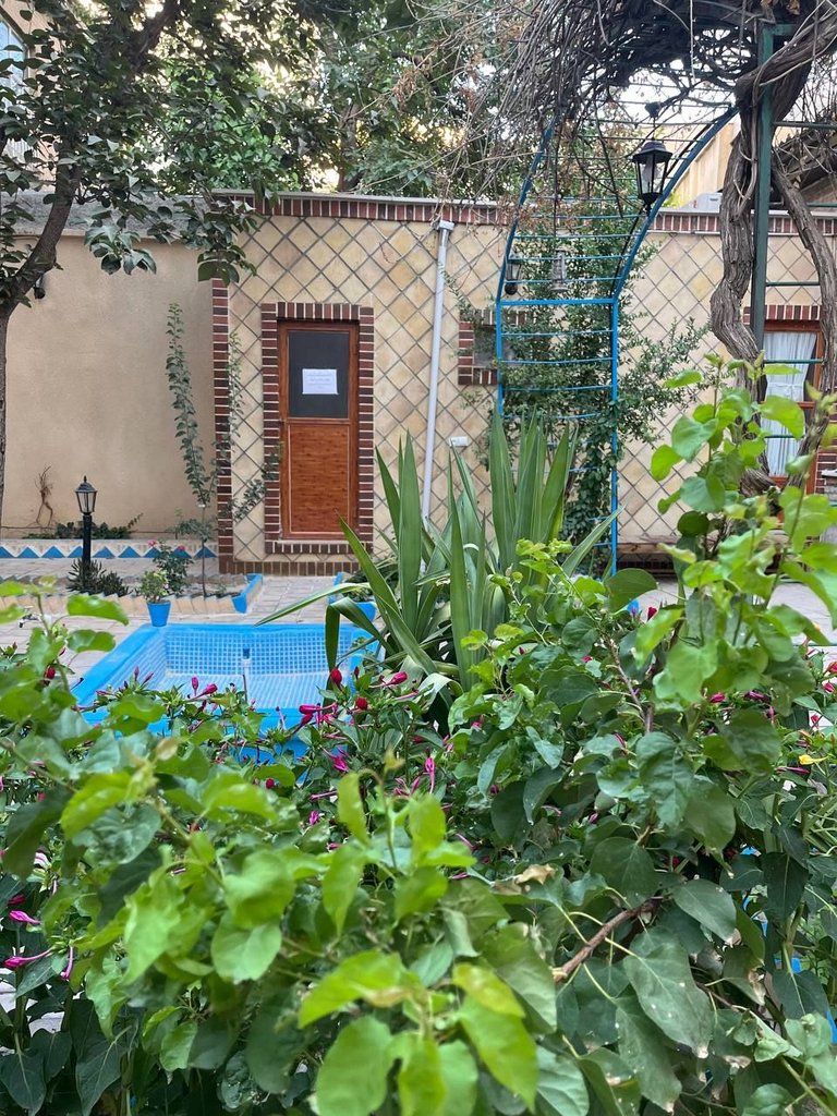 بومگردی خانه پدری ۱ - واحد گل یاس