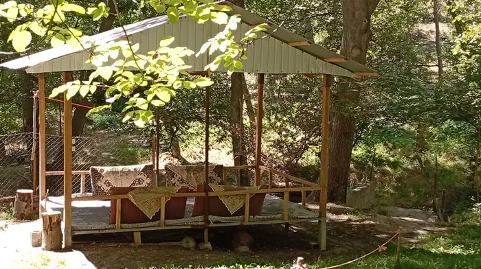 سوئیت یک خوابه باغ عمو نعمت