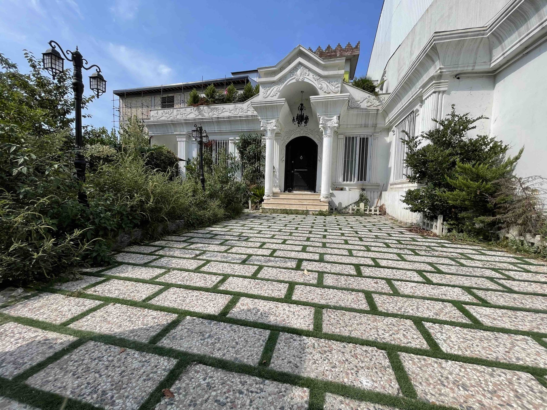 ویلا سه خوابه ساحلی فونیکس 1