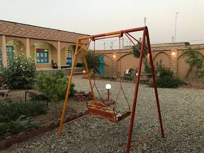 بومگردی عمارت علیصدر - واحد 2