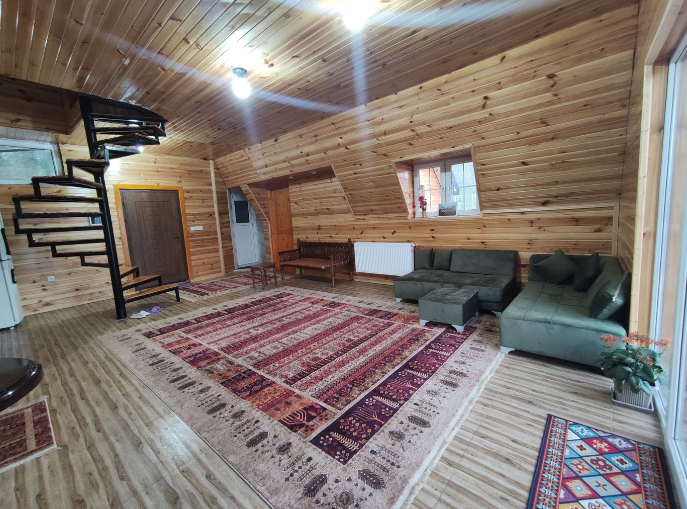 کلبه چوبی جکوزی دار هیرکان - سوادکوه بهمنان