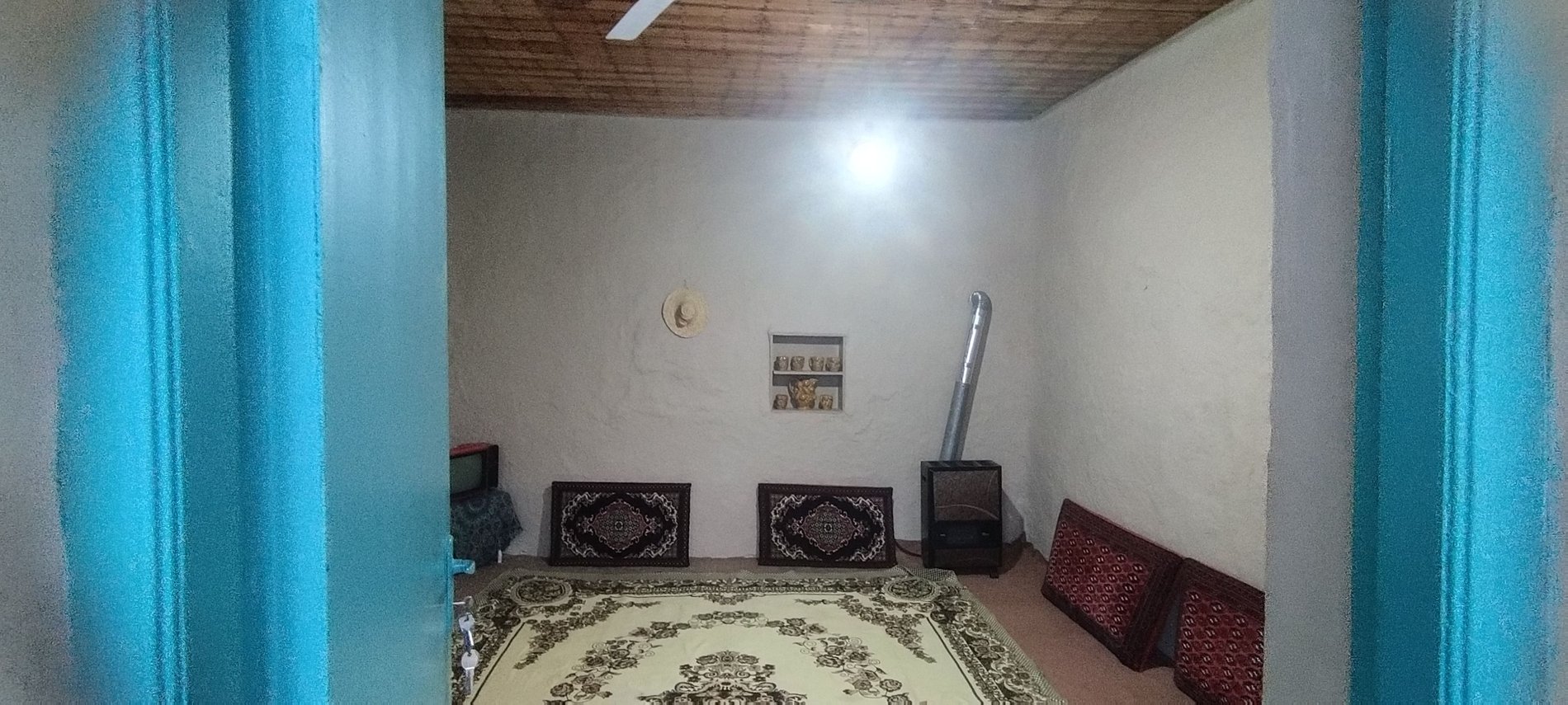 کلبه دوخوابه آباجی