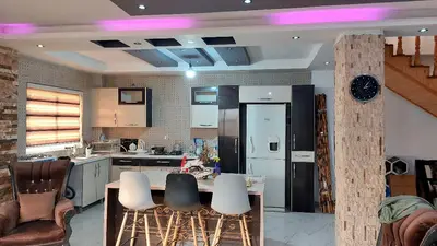 ویلا سه خوابه استخردار آبگرم آریان