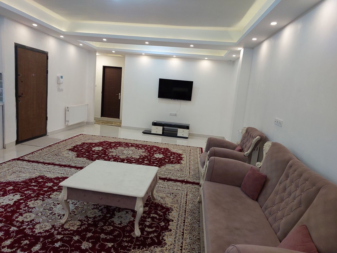 آپارتمان دوخوابه آوید