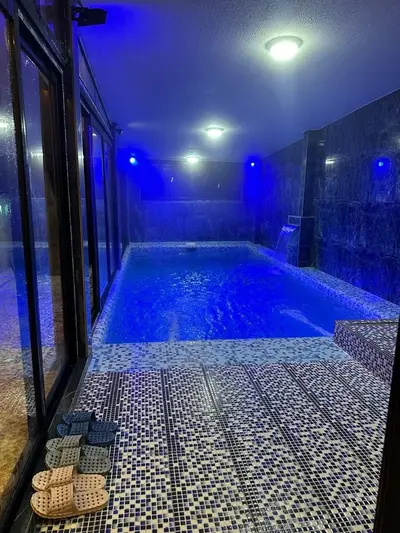 ویلا دوخوابه ساحلی استخردار دریا 14