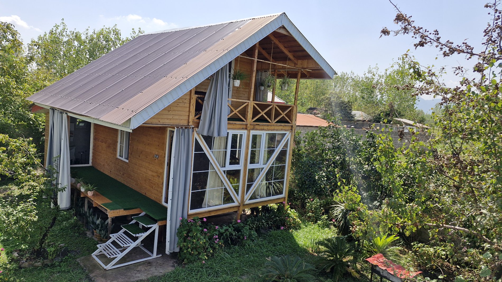 یک خوابه چوبی فلاح