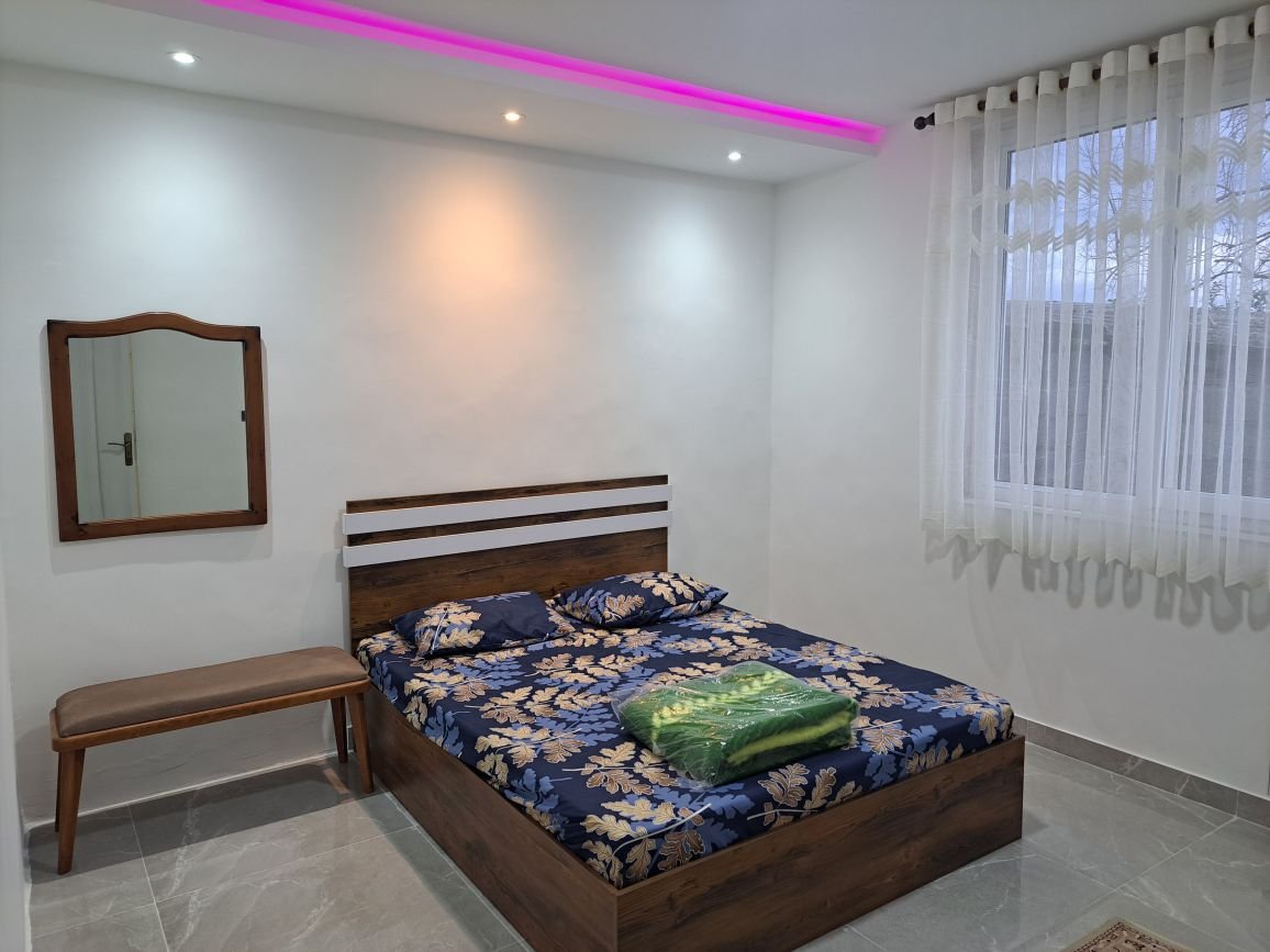 ویلا دوخوابه ساحلی مادر 2