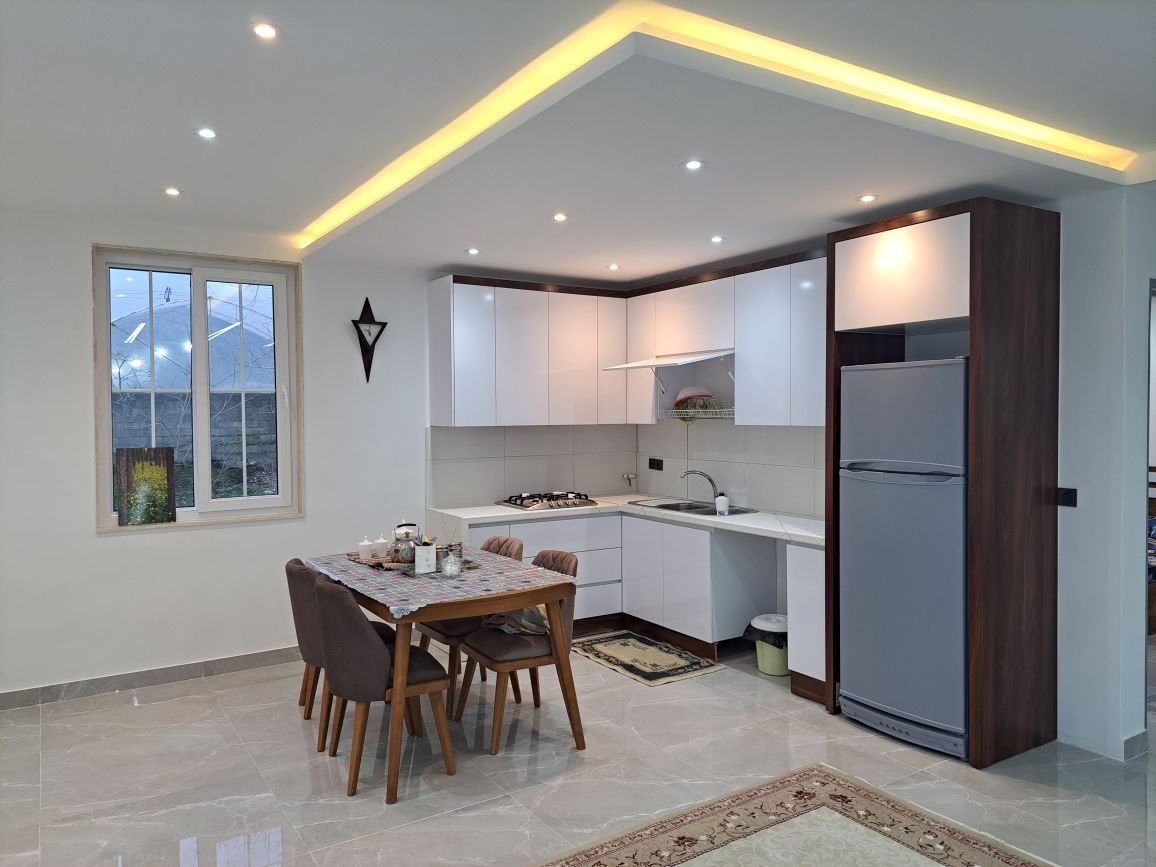 ویلا دوخوابه ساحلی مادر 2