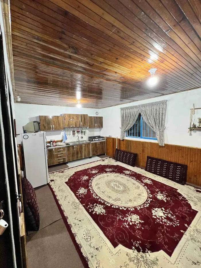 کلبه یک خوابه سنتی میها - اشپزخونه