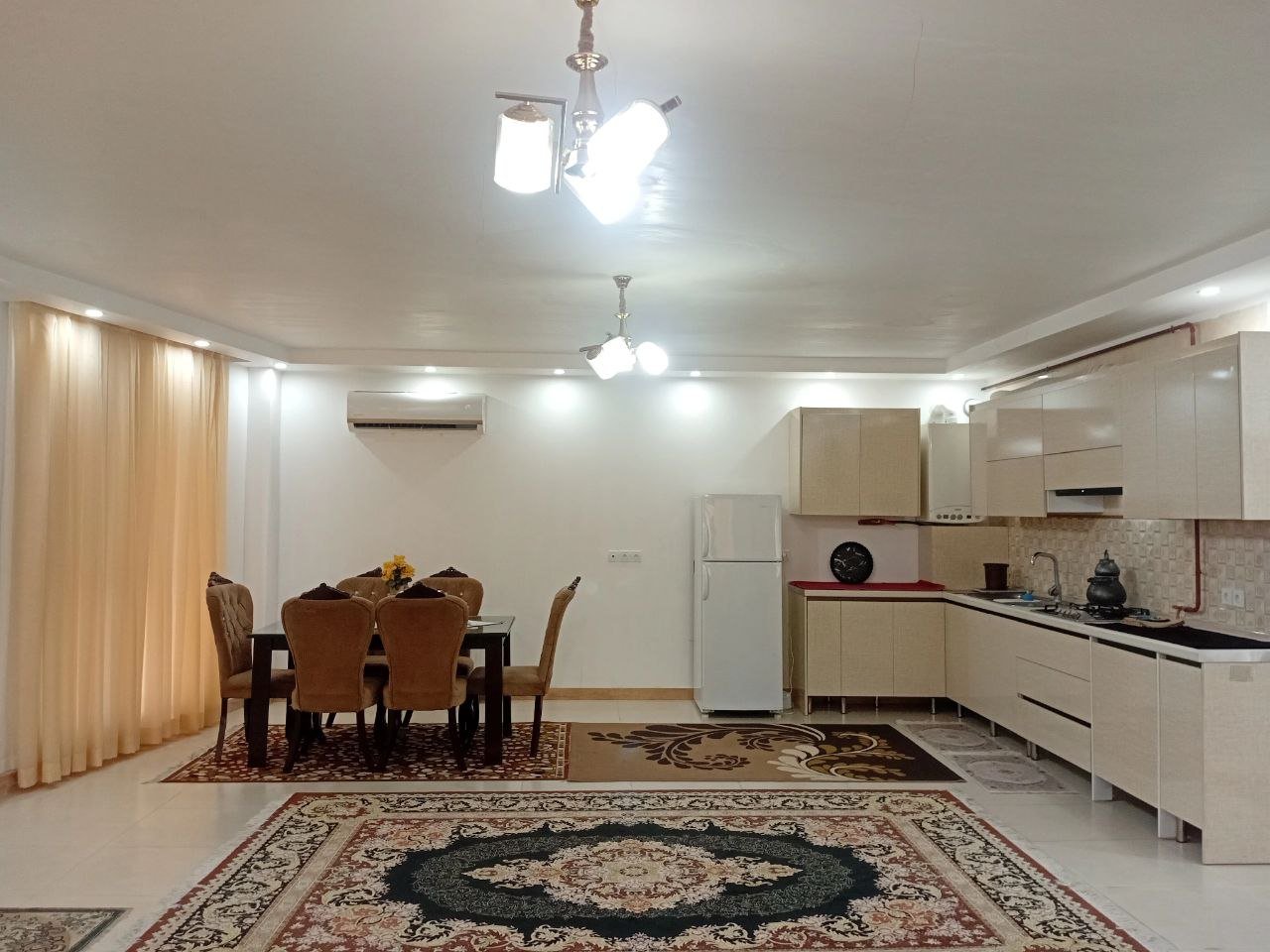 یک خوابه افرای گیسوم