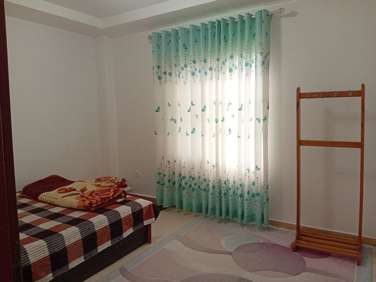 یک خوابه افرای گیسوم