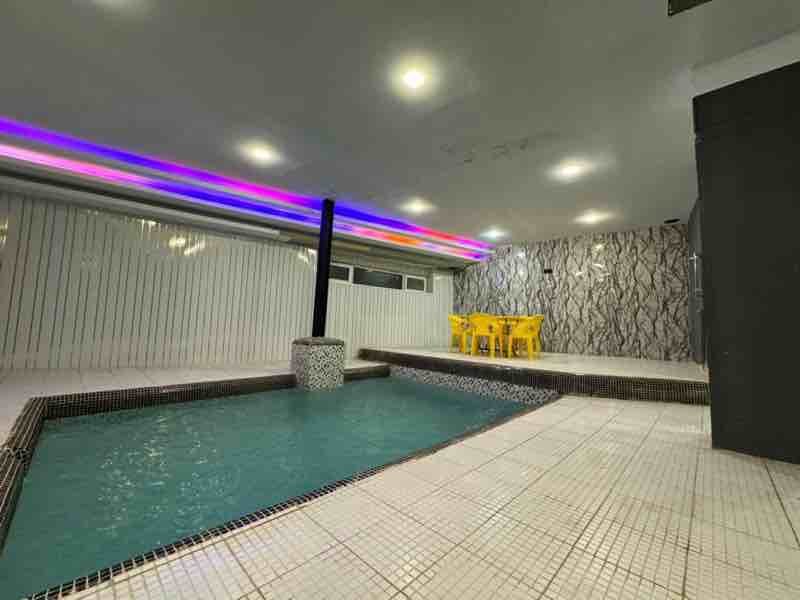 ویلا سه خوابه استخردار آبگرم آسایش