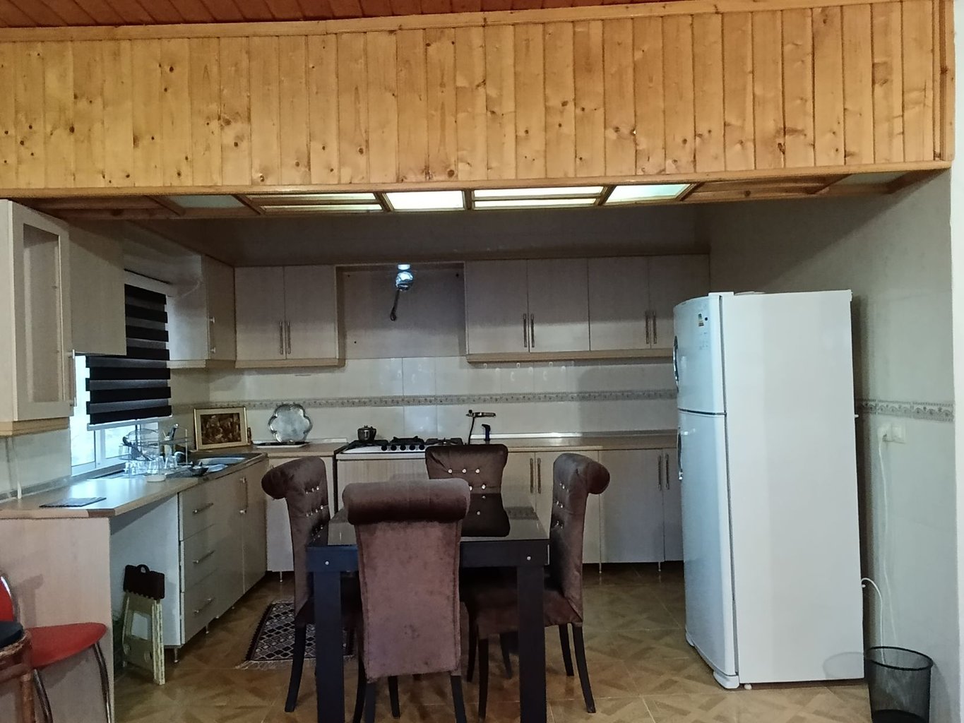 ویلا سه خوابه جنگلی کهنه سرا