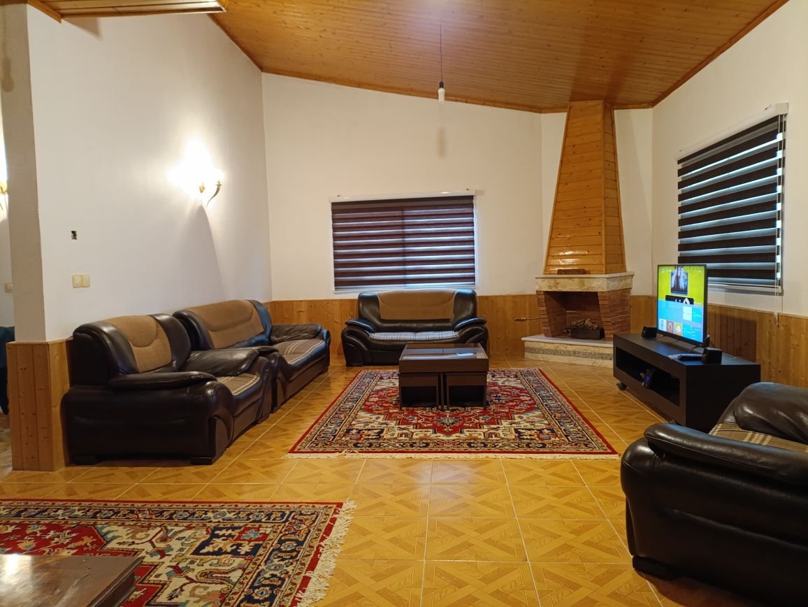 ویلا سه خوابه جنگلی کهنه سرا