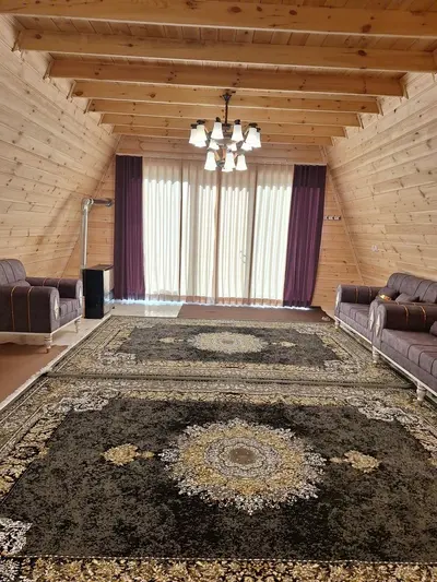 کلبه یک خوابه سوئیسی لاکه تاشون ۲