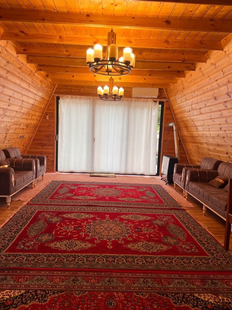 کلبه یک خوابه سوئیسی جکوزی دار لاکه تاشون