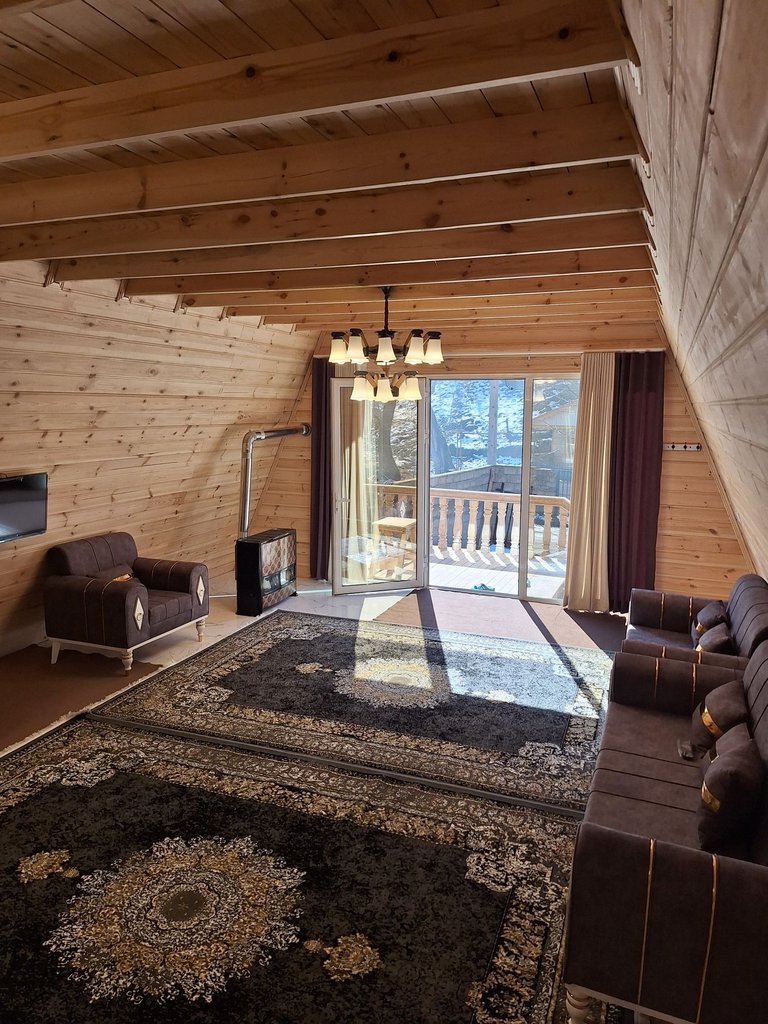 کلبه یک خوابه سوئیسی لاکه تاشون ۲