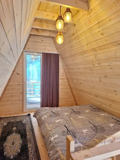 کلبه یک خوابه سوئیسی لاکه تاشون ۲