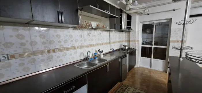 آپارتمان دوخوابه عادل بخشی