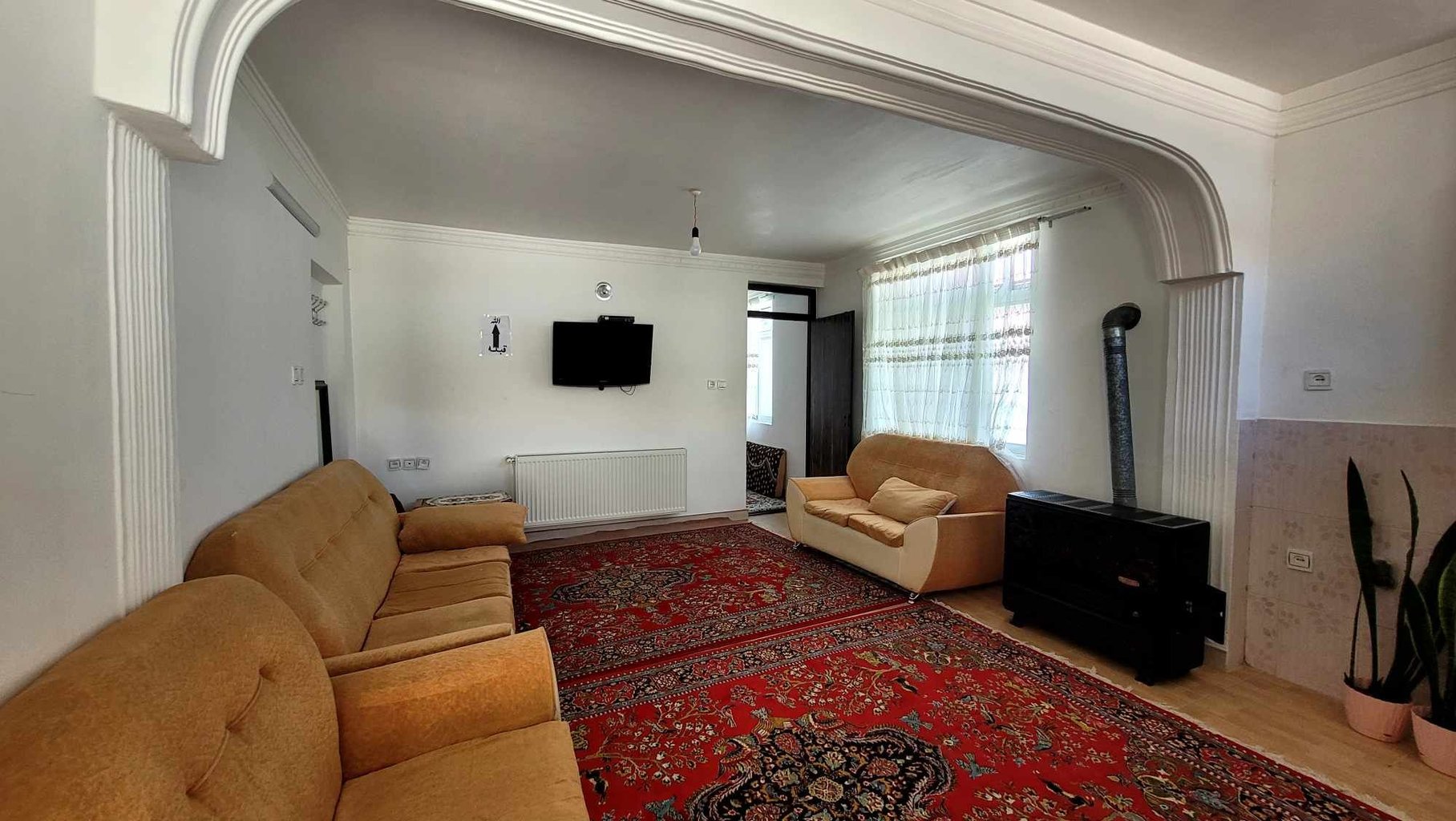 سوئیت یک خوابه شــقایق 6