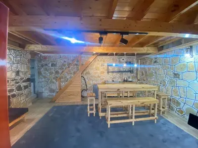 کلبه یک خوابه آمود - واحد کاج ۲